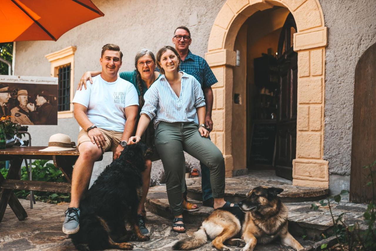 Ratsch an der Weinstraße Kultur Weingut Kaestenburg المظهر الخارجي الصورة